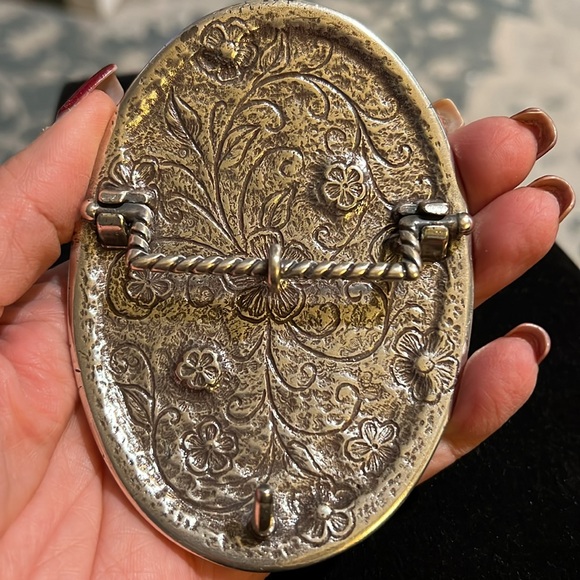 Nocona Swarovski Crystal Western Style Ladies Filigree Rhinestones Belt Buckle - Picture 5 of 7